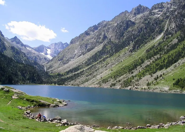 Contemporain Au Centre Pour 8 Pers Avec Balcon - Fr-1-812-35 Cauterets