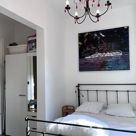 Contemporain Au Centre Pour 8 Pers Avec Balcon - Fr-1-812-35 아파트 코트레